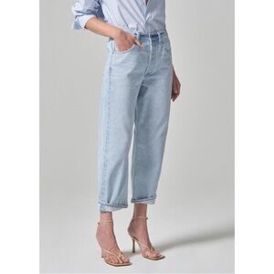 NEW CITIZENS OF HUMANITY dahlia bow leg baby roll jeans in frequency Sz 28